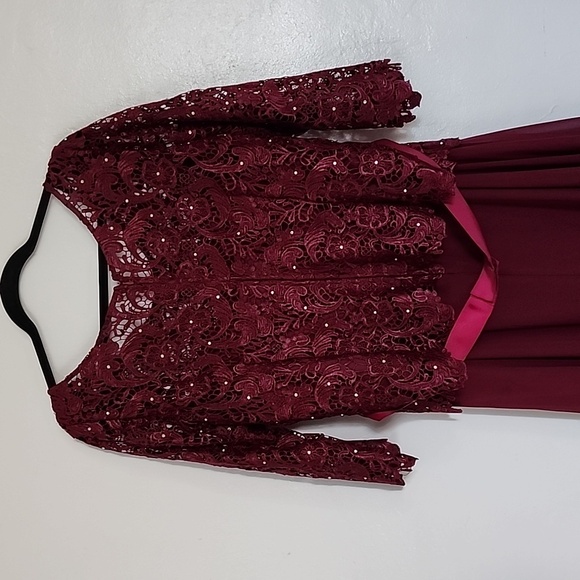 Formal gown - Picture 6 of 13